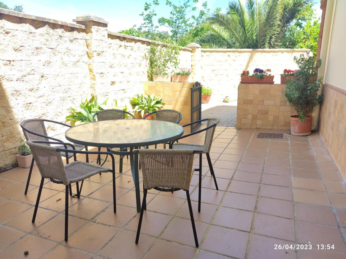 Apartament Cipreses *